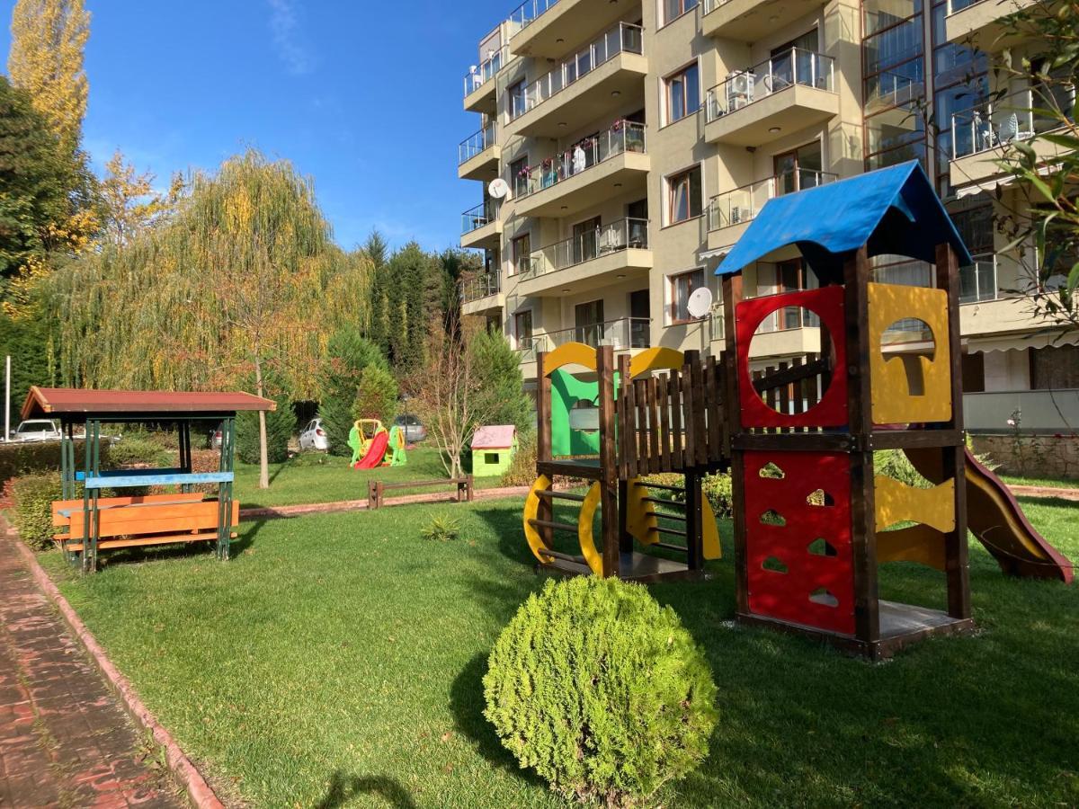 Ferienwohnung Botanica Prime Warna Exterior foto