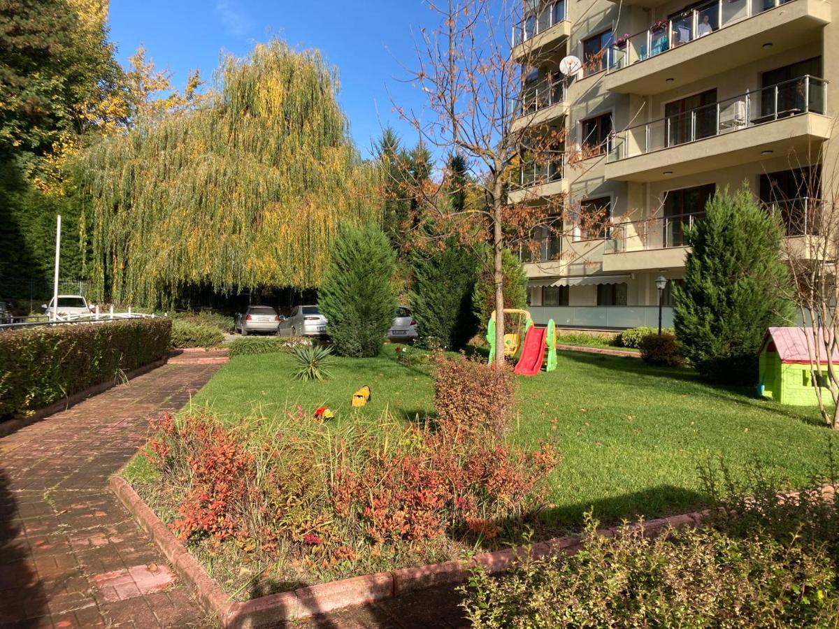 Ferienwohnung Botanica Prime Warna Exterior foto