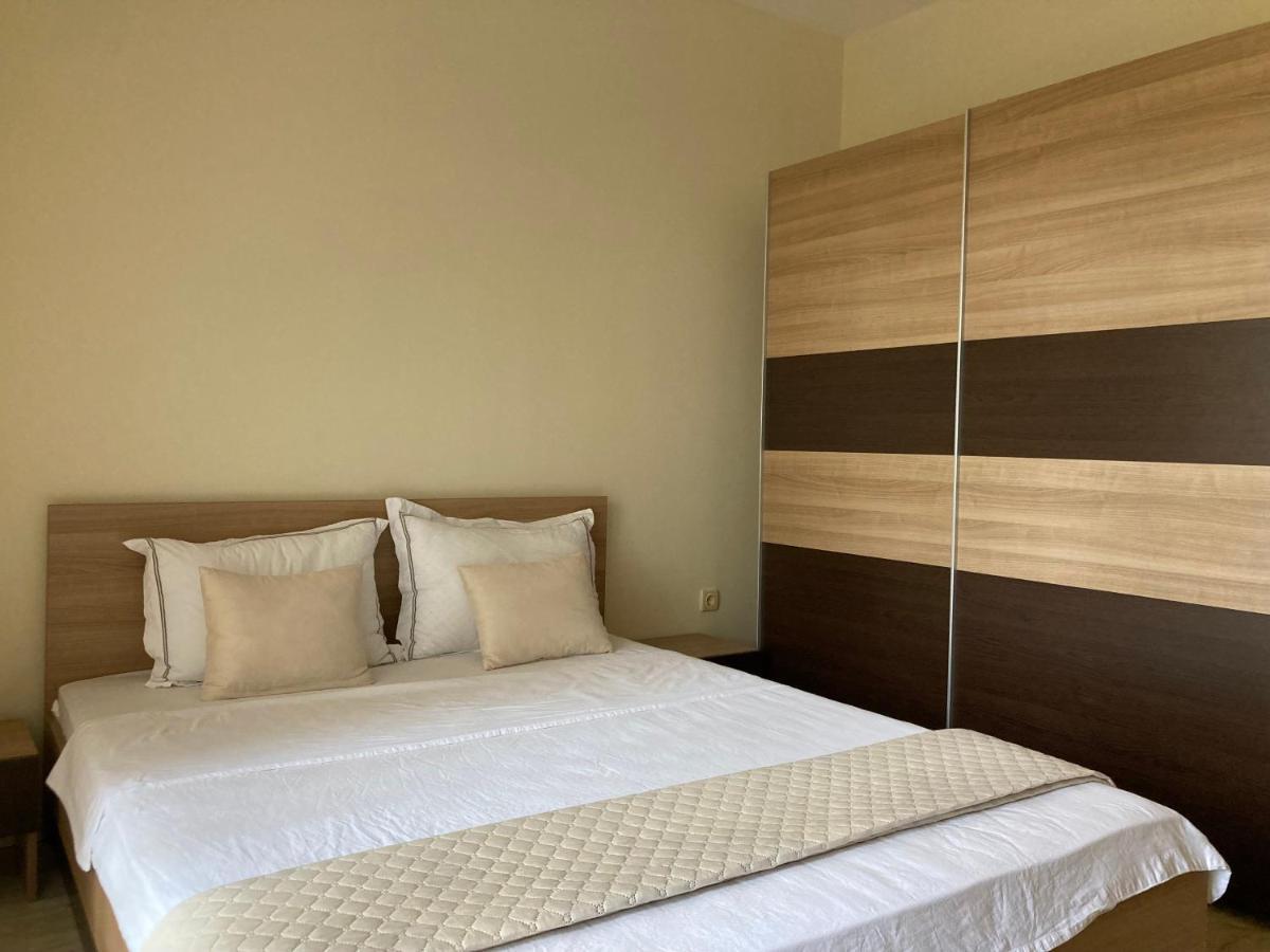 Ferienwohnung Botanica Prime Warna Exterior foto