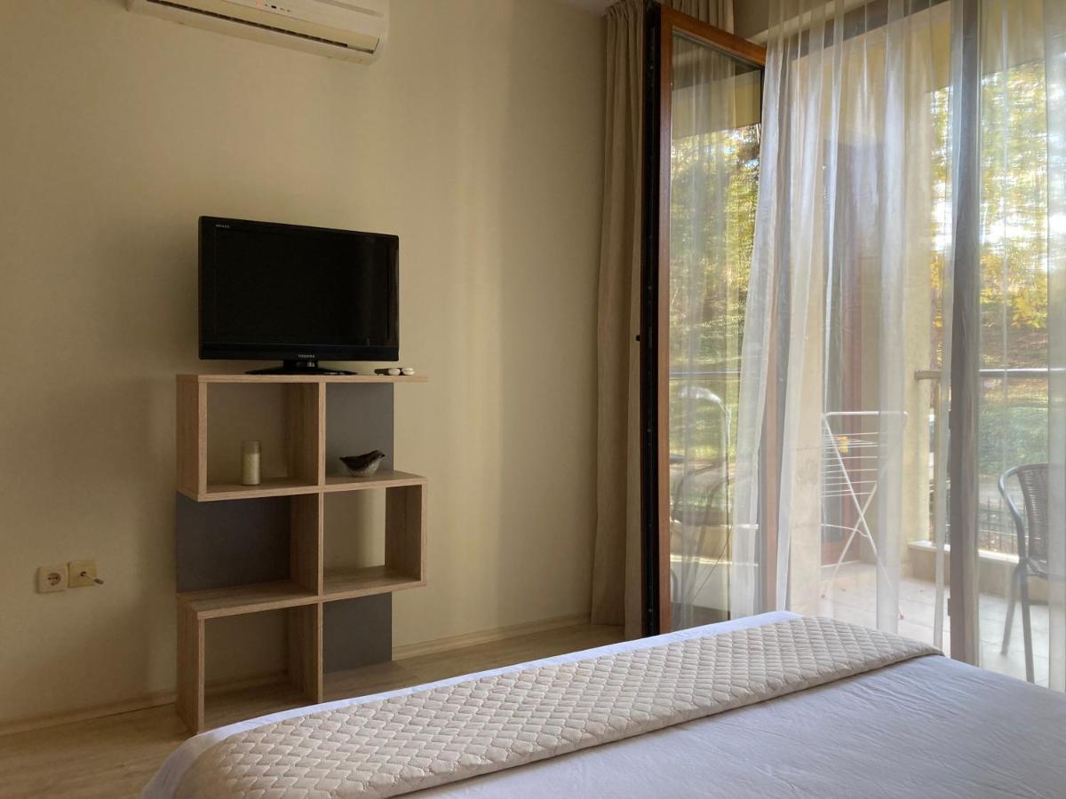 Ferienwohnung Botanica Prime Warna Exterior foto