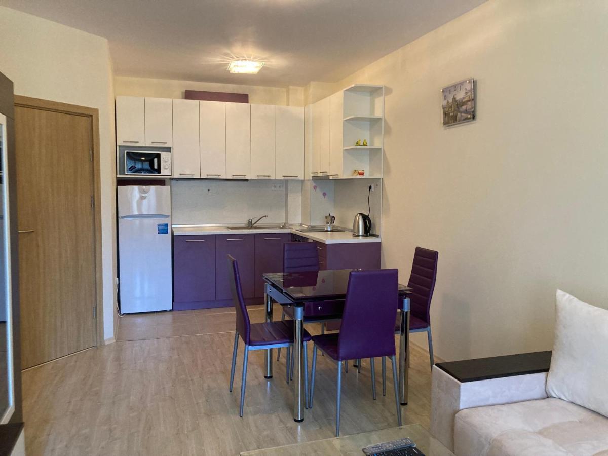 Ferienwohnung Botanica Prime Warna Exterior foto